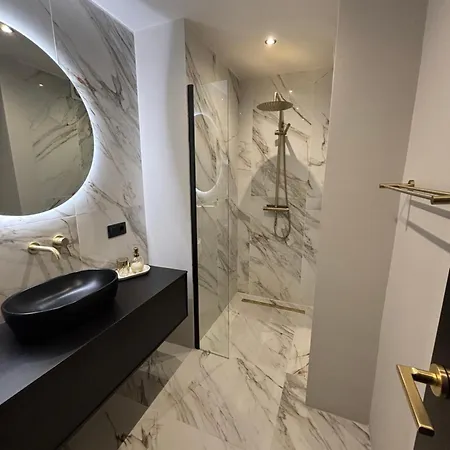 Amar - 150m From The Arenal - Private Parking - Completely Renovated Javea